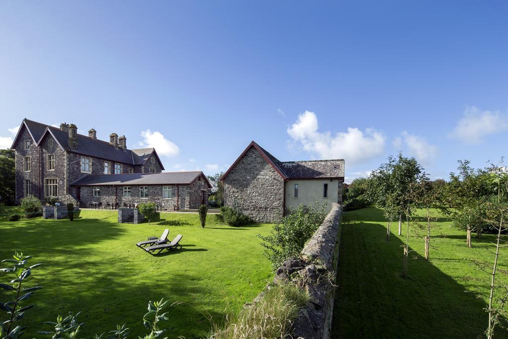 Penrhiw Priory Guest House St. Davids  Exterior photo